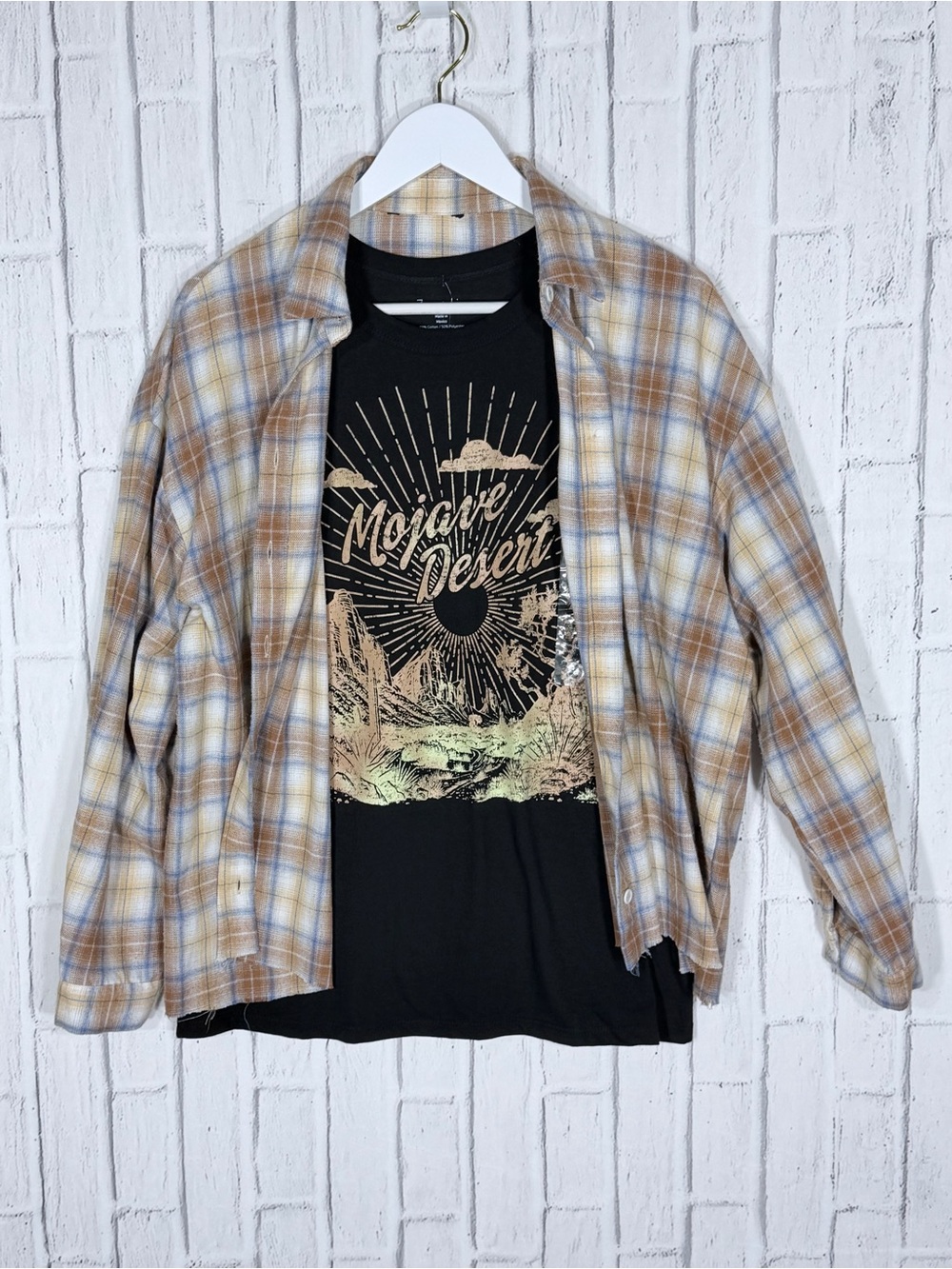 🌵 Zoe + Liv Mojave Desert Graphic Tee + Plaid Flannel BUNDLE Size M